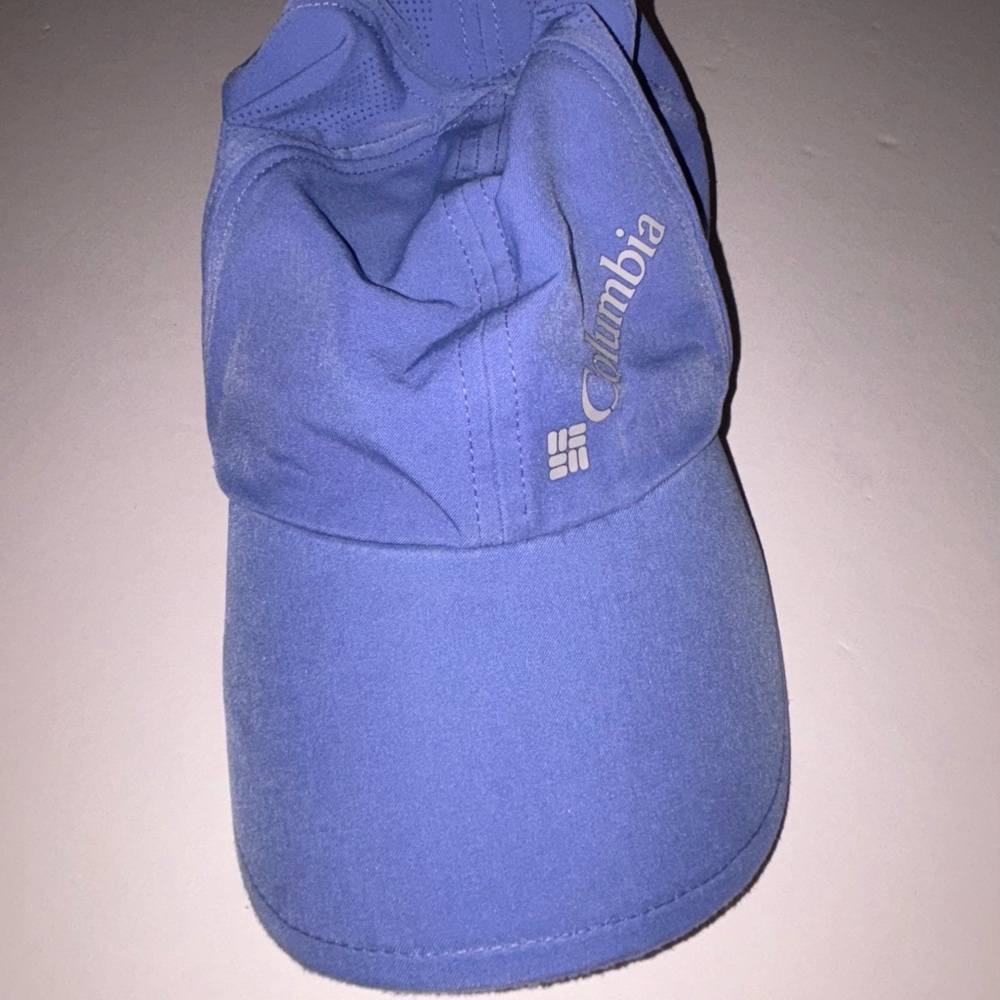 Columbia Blue Cap